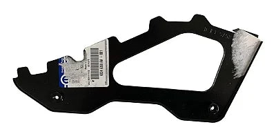 Soporte de Tapabarro Delantero Derecho Jeep Renegade 2015/21
