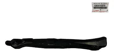 Moldura interna de tapabarro lado izquierdo para Toyota Rav4