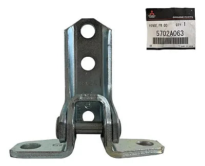 Bisagra inferior puerta trasera lado derecho Mitsubishi ASX