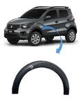 Moldura de tapabarro delantero izquierdo Fiat Mobi Way 2017 original (OEM: 100233289)