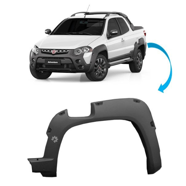 Moldura tapabarro trasero izquierdo Fiat Strada Adventure cabina doble original (OEM: 100208183)